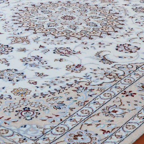 Fine handmade Oriental Nain rug - 30625301