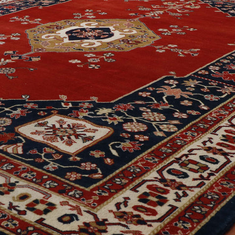 Fine handmade Persian Qashquli rug - 307919