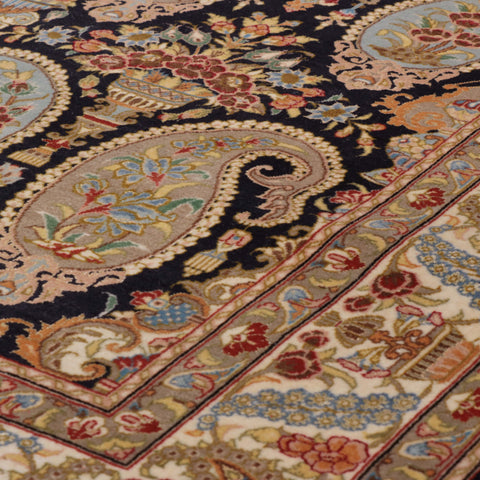 Handmade fine Persian Qum rug - 309277