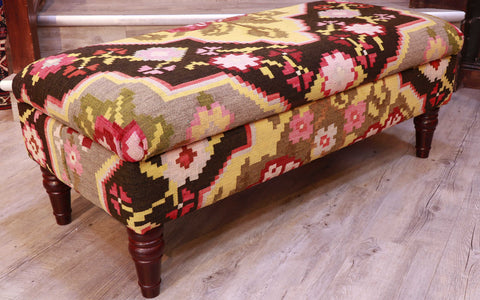 Moldavan Kilim covered ottoman - 309324