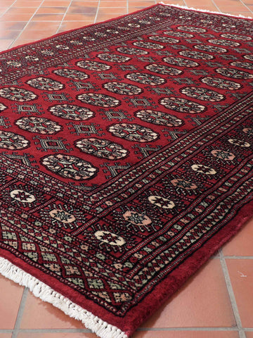 Handmade Pakistan Bokhara rug - 309373