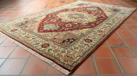 Handmade Indo Serapi rug - 309687