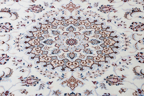 Fine handmade Oriental Nain rug - 30625301