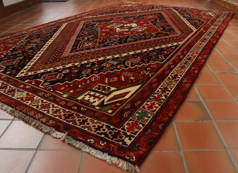 Handmade Persian Qashqai rug - 307616